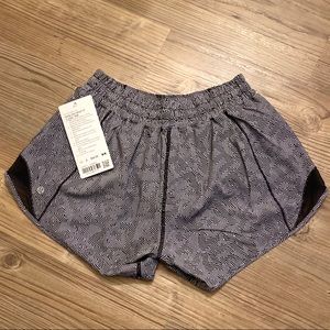 Lululemon Hotty Hot Seawheeze 2020 *Rare* Sz6